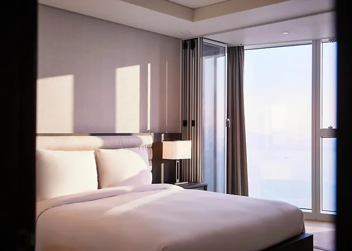 New Cz Lct Hotel Busan